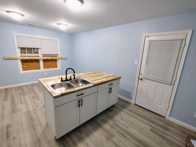 1167 FIBER RD, Memphis, TN 38109