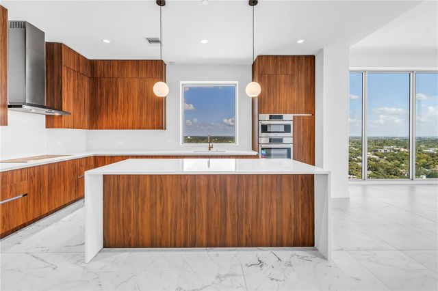 777 3RD AVENUE N 1703, St Petersburg, FL 33701