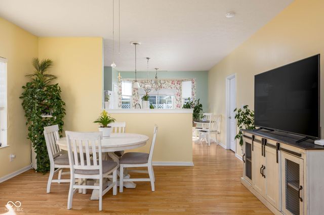 871 Maidstone Avenue, Westfield, IN 46074