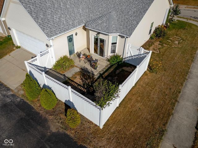 871 Maidstone Avenue, Westfield, IN 46074