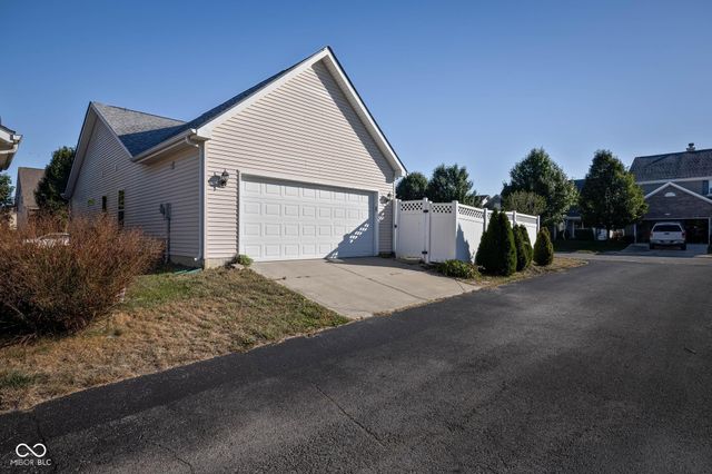871 Maidstone Avenue, Westfield, IN 46074