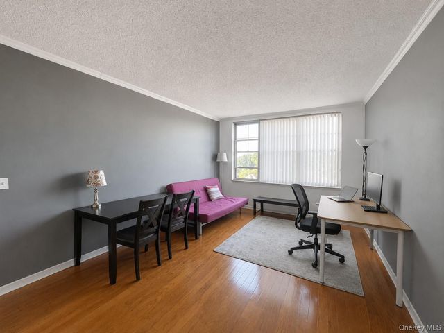300 Mamaroneck Avenue 716, White Plains, NY 10605