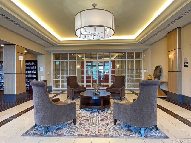 300 Mamaroneck Avenue 716, White Plains, NY 10605