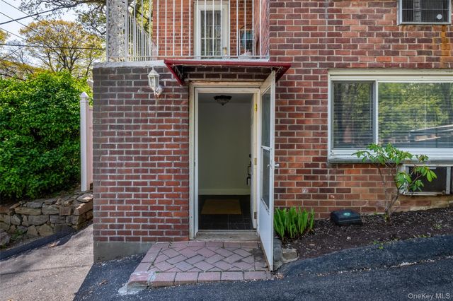 2333 Palmer Avenue B1, New Rochelle, NY 10801