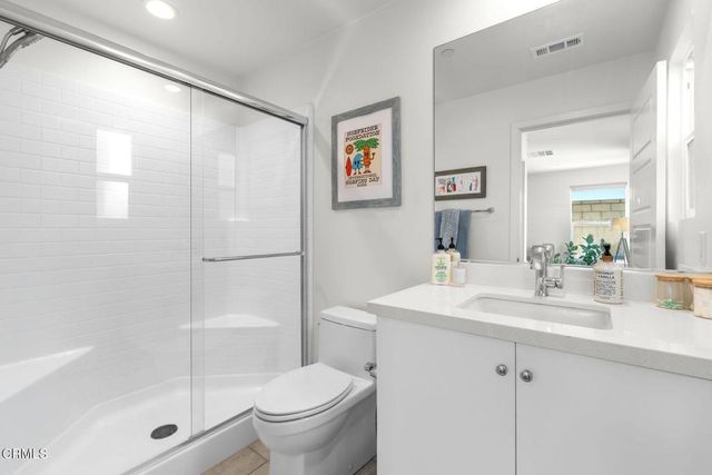 1087 Canal Street, Oxnard, CA 93035