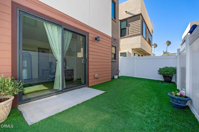 1087 Canal Street, Oxnard, CA 93035