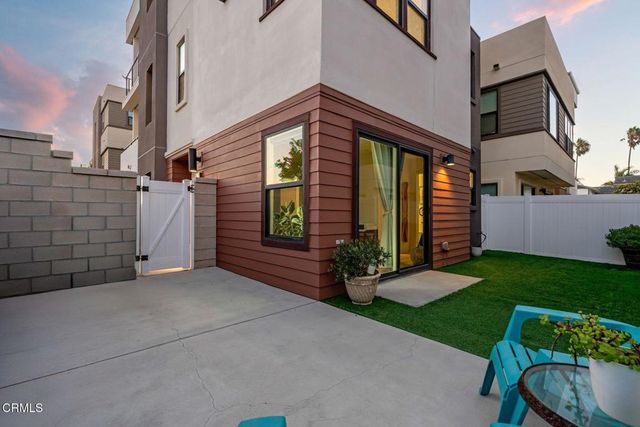 1087 Canal Street, Oxnard, CA 93035