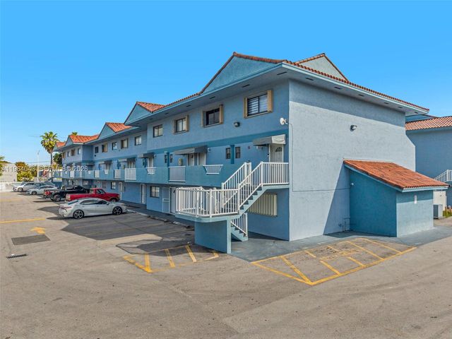 240 W 68th St 207, Hialeah, FL 33014