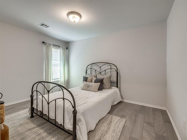 19628 Brookville Drive, Edmond, OK 73012