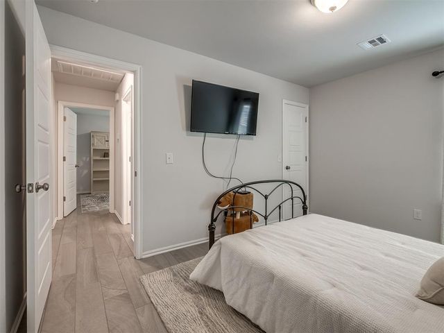 19628 Brookville Drive, Edmond, OK 73012