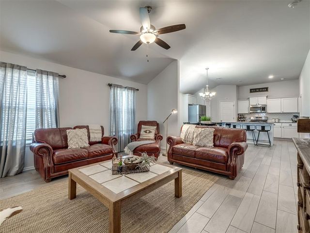 19628 Brookville Drive, Edmond, OK 73012