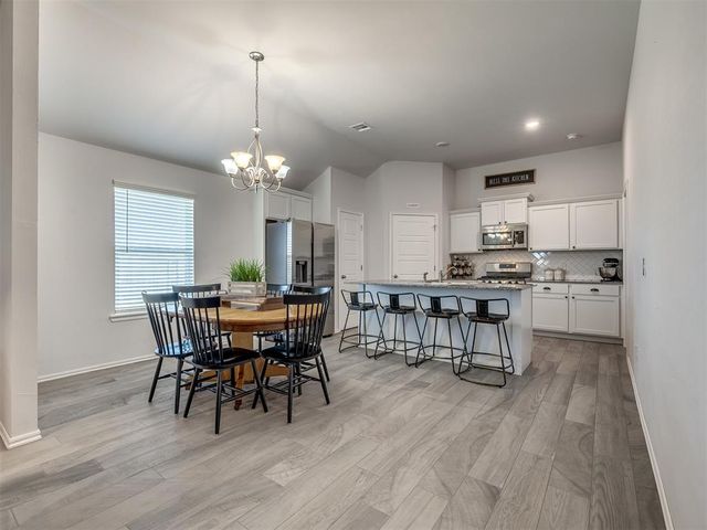 19628 Brookville Drive, Edmond, OK 73012