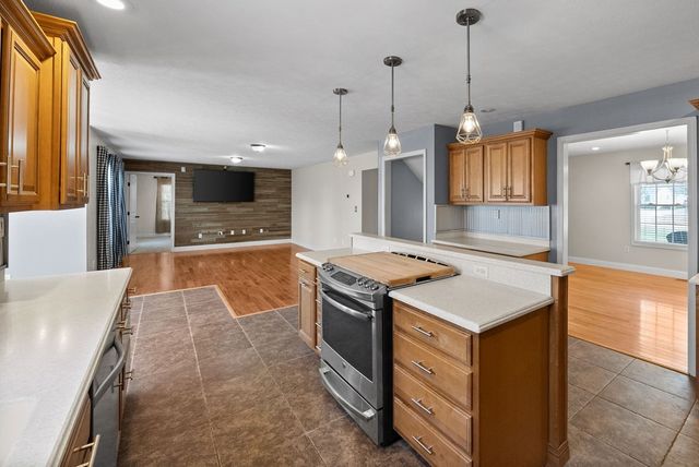 6603 Greenville Rd, Hopkinsville, KY 42240