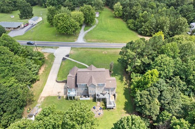 6603 Greenville Rd, Hopkinsville, KY 42240