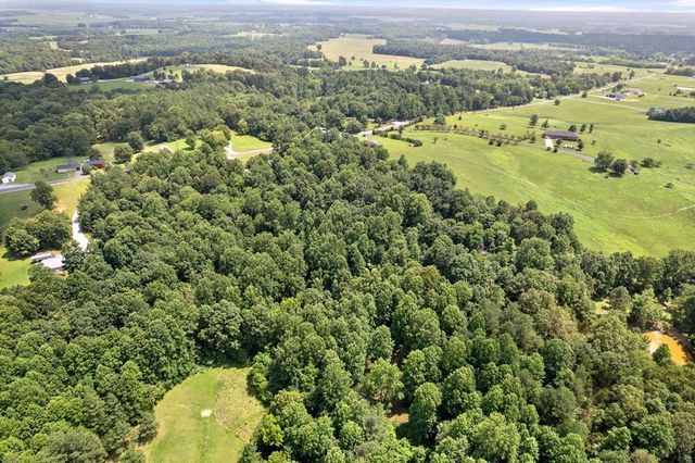 6603 Greenville Rd, Hopkinsville, KY 42240