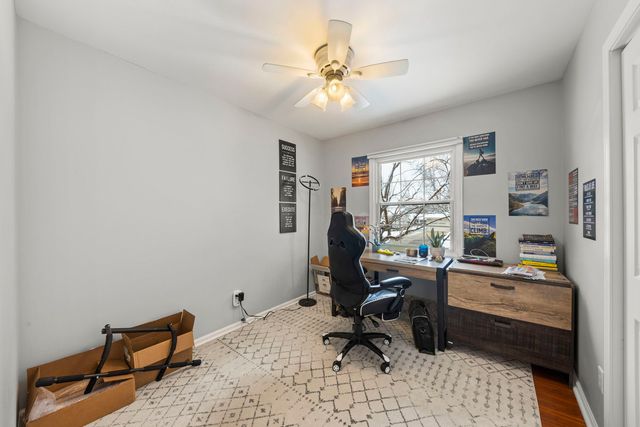 1620 Lucylle Avenue, St. Charles, IL 60174