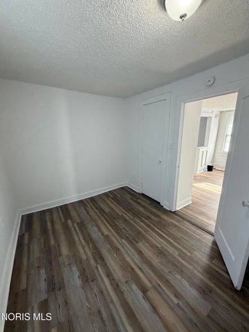 1841 Berdan Avenue, Toledo, OH 43613