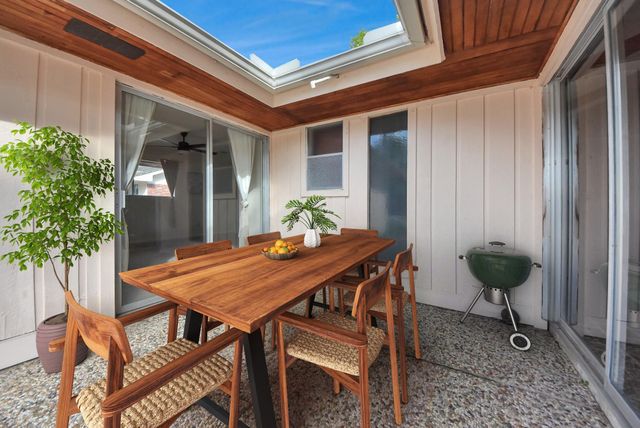 823 Timber Cove Drive, Seabrook, TX 77586