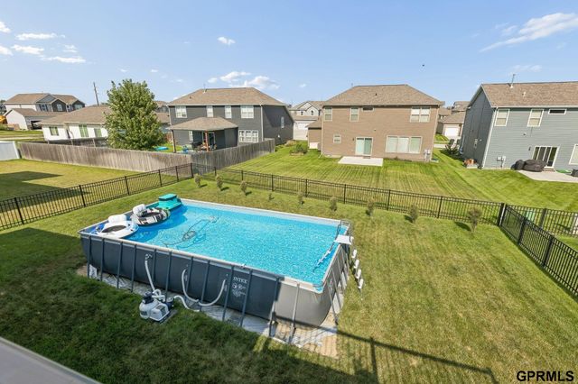 5113 N 209th Avenue, Elkhorn, NE 68022