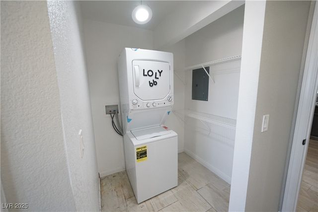 1175 South Mojave Road 4, Las Vegas, NV 89104