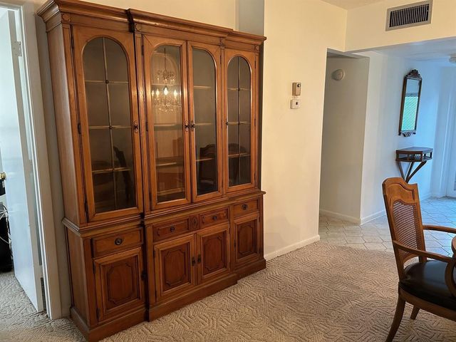 7877 Golf Circle Drive 211, Margate, FL 33063