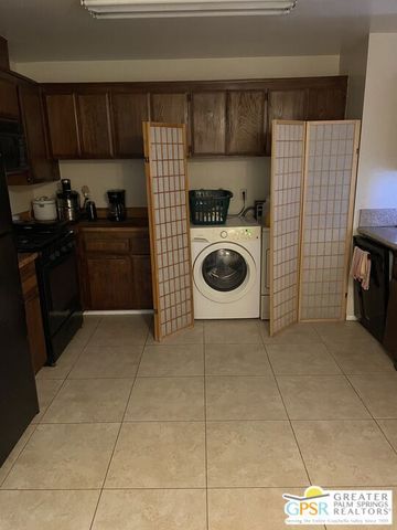 1978 N Whitewater Club Drive, Palm Springs, CA 92262