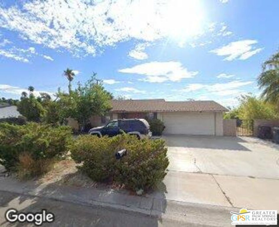 1978 N Whitewater Club Drive, Palm Springs, CA 92262