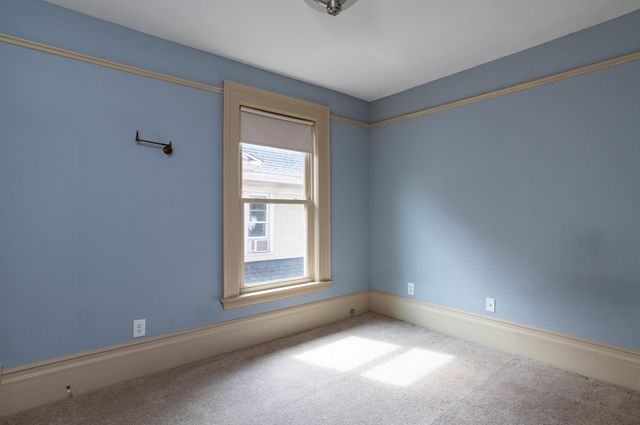 1937 Selby Avenue, Saint Paul, MN 55104