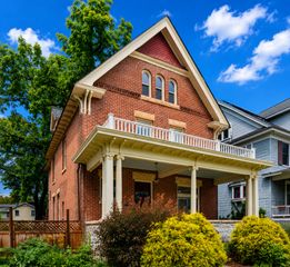1937 Selby Avenue, Saint Paul, MN 55104