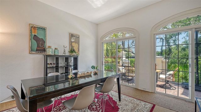 33 BISHOPS COURT ROAD 118, Osprey, FL 34229