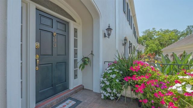 33 BISHOPS COURT ROAD 118, Osprey, FL 34229