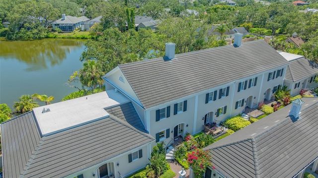 33 BISHOPS COURT ROAD 118, Osprey, FL 34229