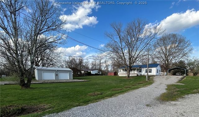 202 Blackbird Drive, Ashton, WV 25503