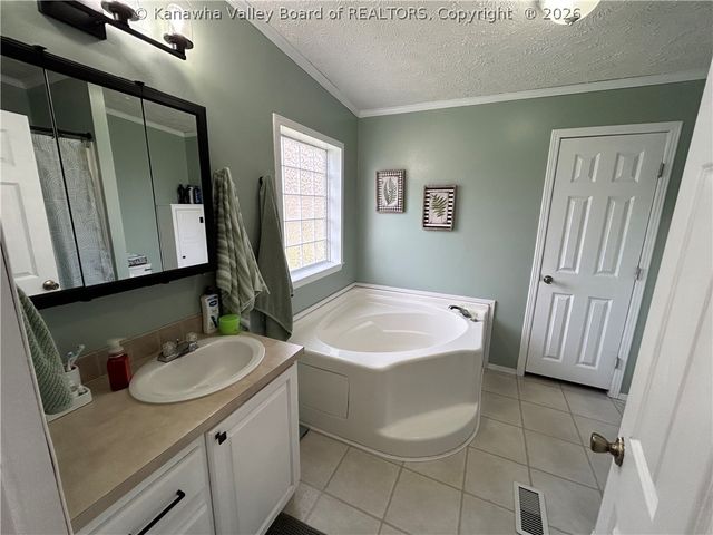 202 Blackbird Drive, Ashton, WV 25503