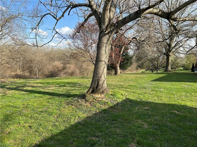 202 Blackbird Drive, Ashton, WV 25503