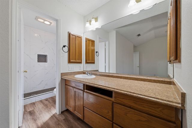 4238 Emerson Drive, Grand Prairie, TX 75052