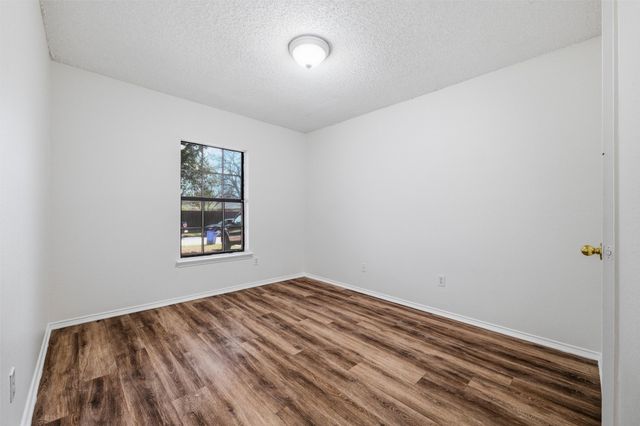 4238 Emerson Drive, Grand Prairie, TX 75052