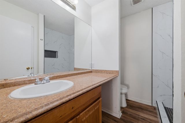 4238 Emerson Drive, Grand Prairie, TX 75052