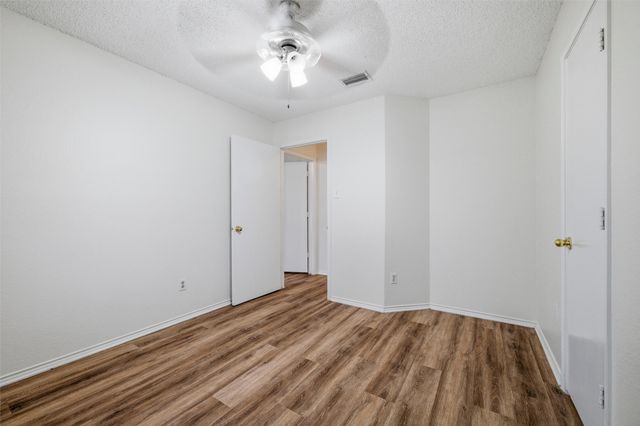 4238 Emerson Drive, Grand Prairie, TX 75052