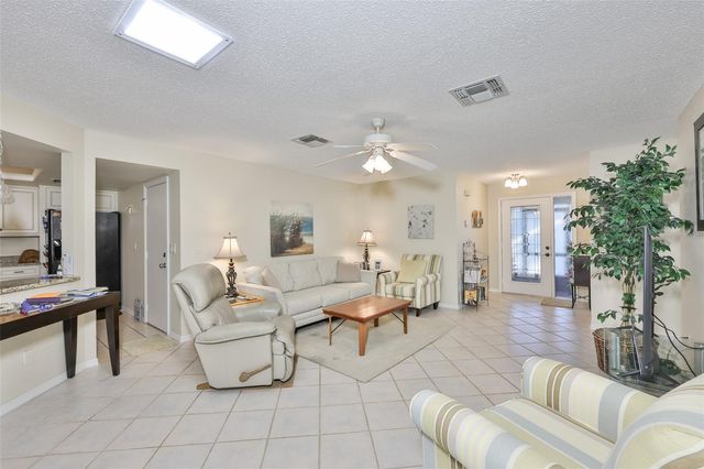 1610 LELAND DRIVE, Sun City Center, FL 33573