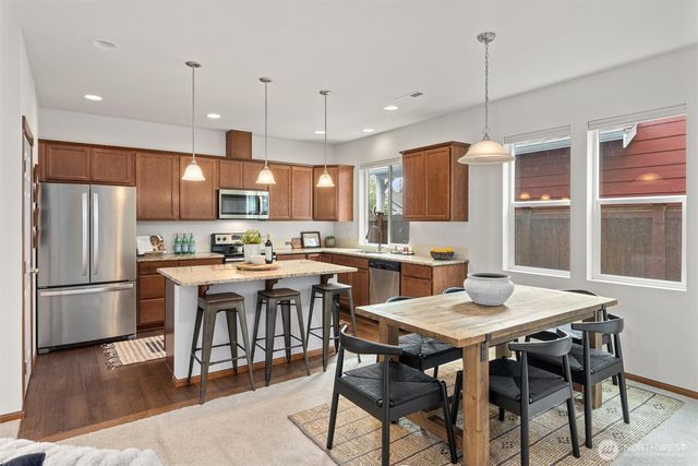4843 Shelby Place, Mount Vernon, WA 98274