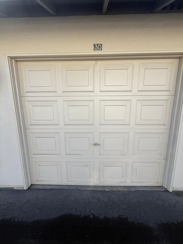 1053 Riker Street 6, Salinas, CA 93901