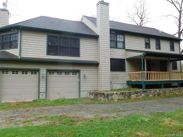 6 Brookside Lane, Ossining, NY 10562