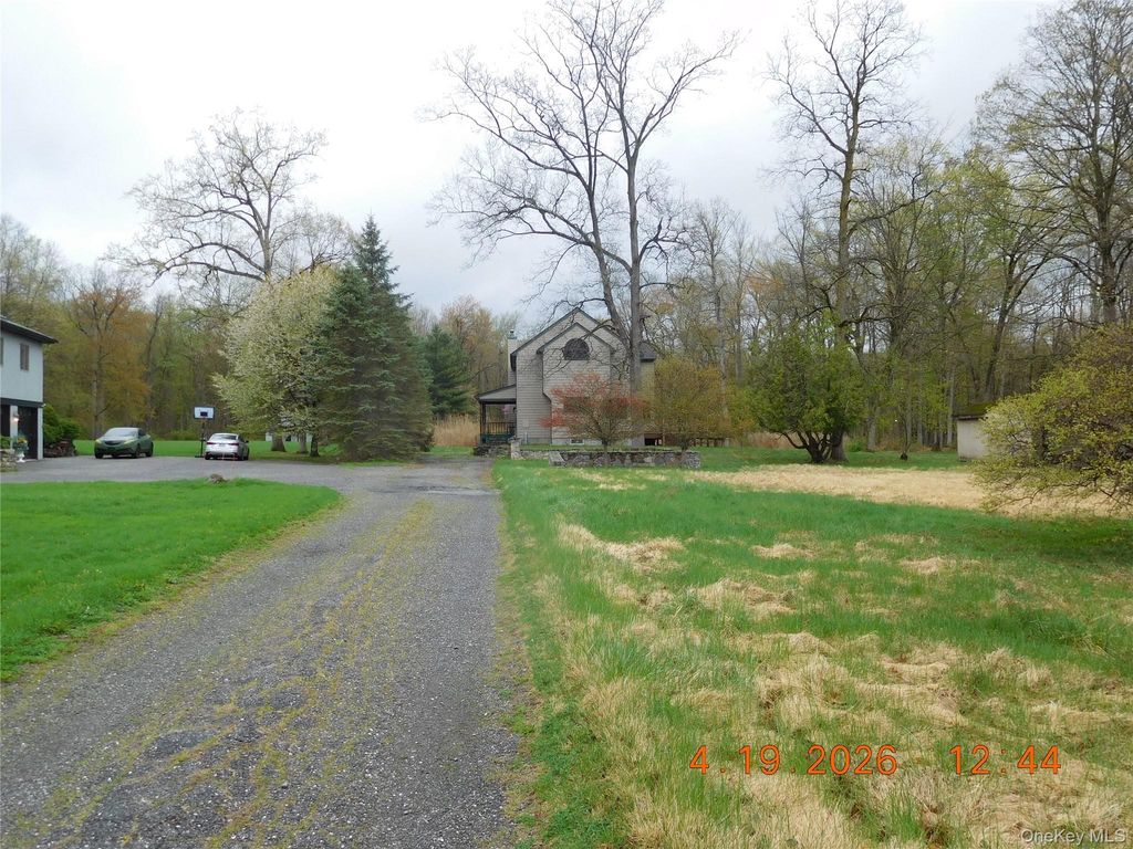 6 Brookside Lane, Ossining, NY 10562