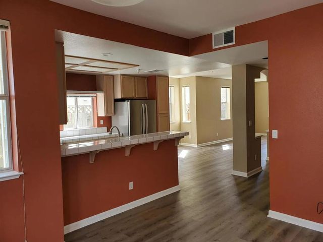 106 Village Circle, Santa Cruz, CA 95060