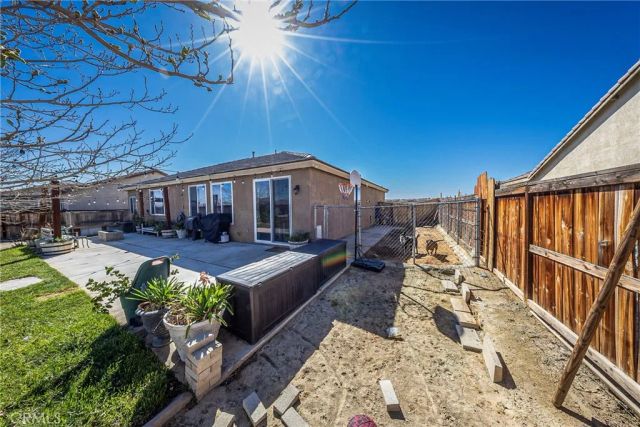 13974 Old Mill Ln., Victorville, CA 92394