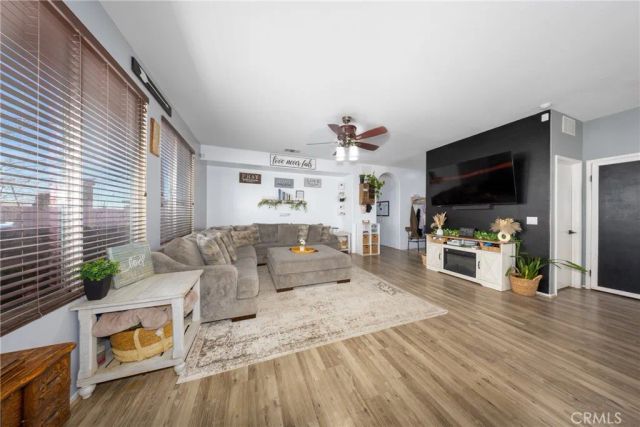 13974 Old Mill Ln., Victorville, CA 92394