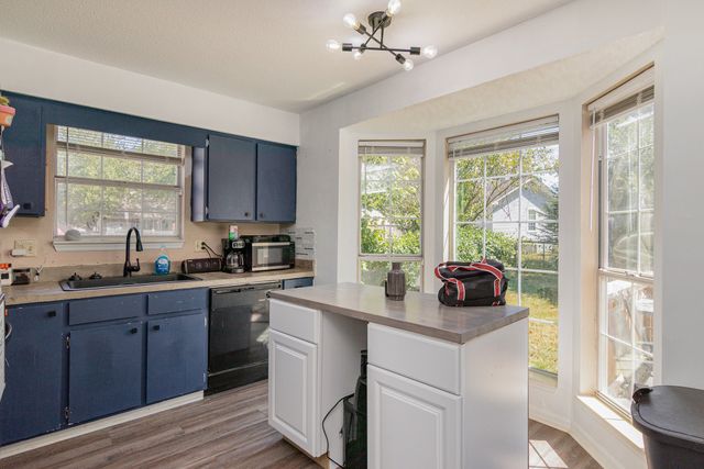 96 Grassmire Dr, Clarksville, TN 37042