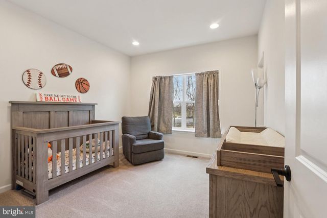 15 PATRICIA DR, Trappe, PA 19426