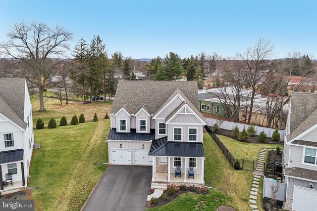 15 PATRICIA DR, Trappe, PA 19426